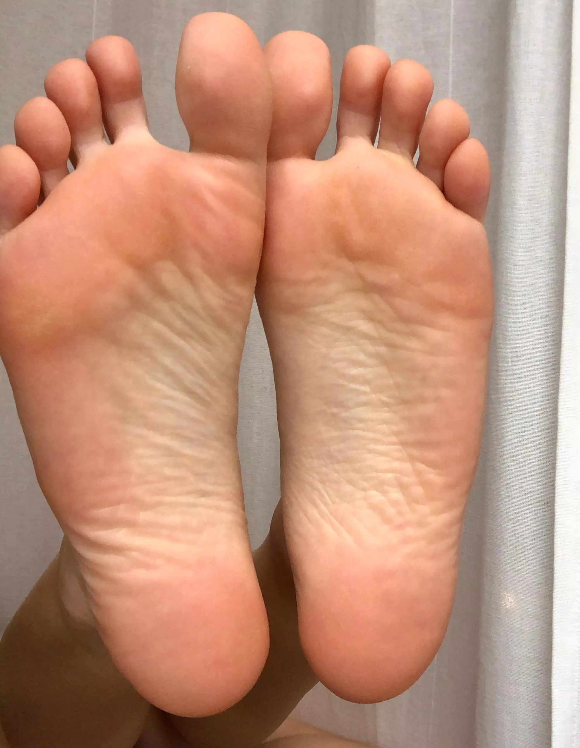 Working hard to get the good shots in the morning light ☀️