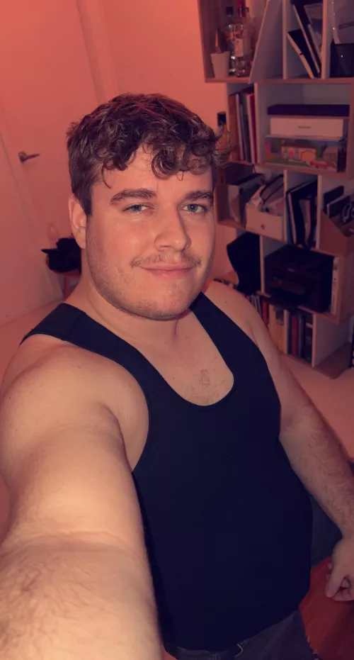 Aussie dude, need some mates (especially if you’re a gamer or into science 👌🏻) PM me!