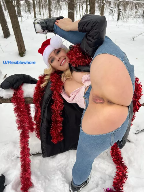 Can you make my dream come true and fuck me in the winter forest?😜