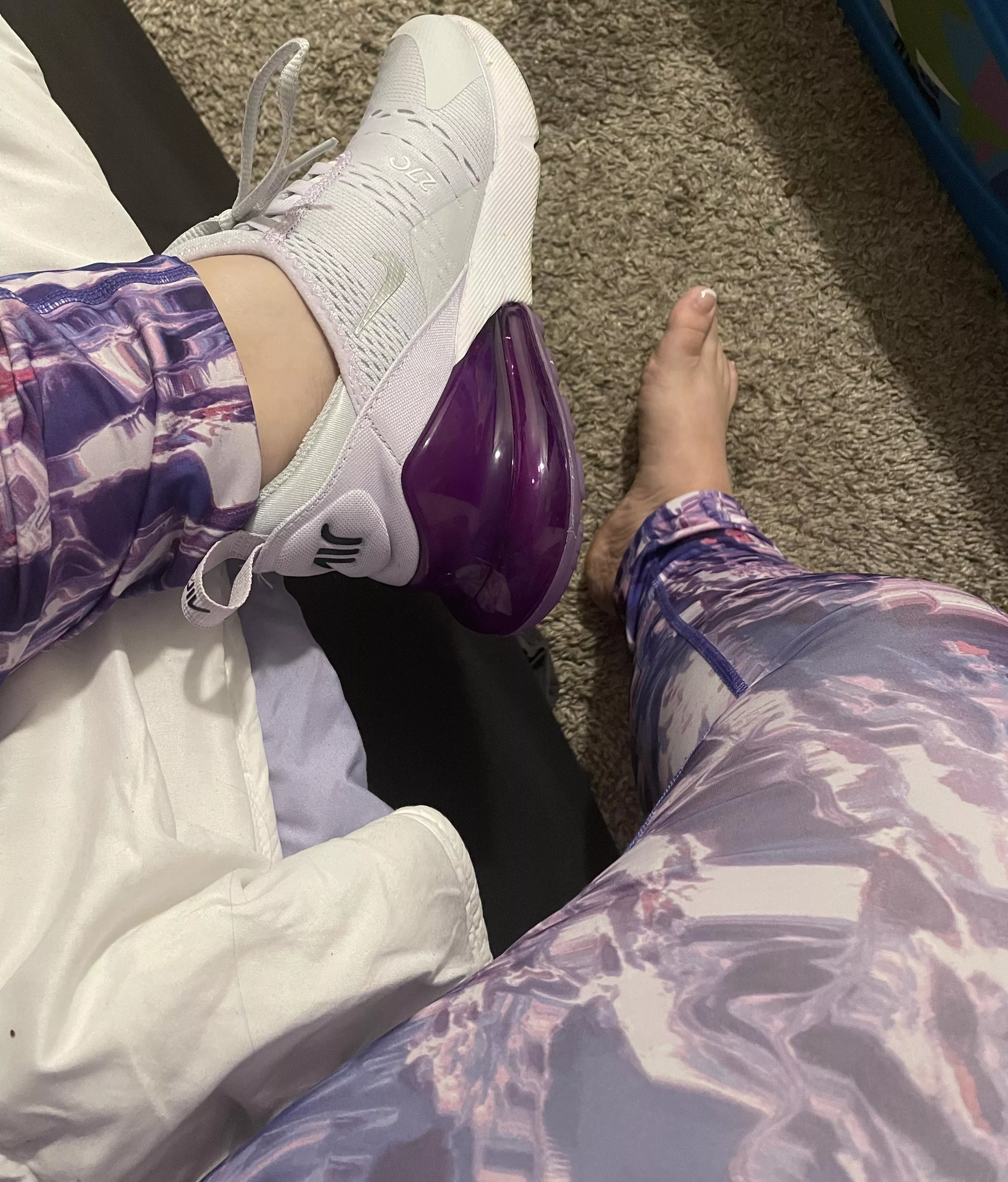 Cater to my feet lovers