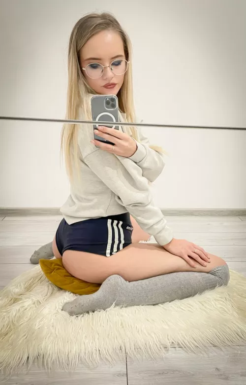 [F] Do you like my set?