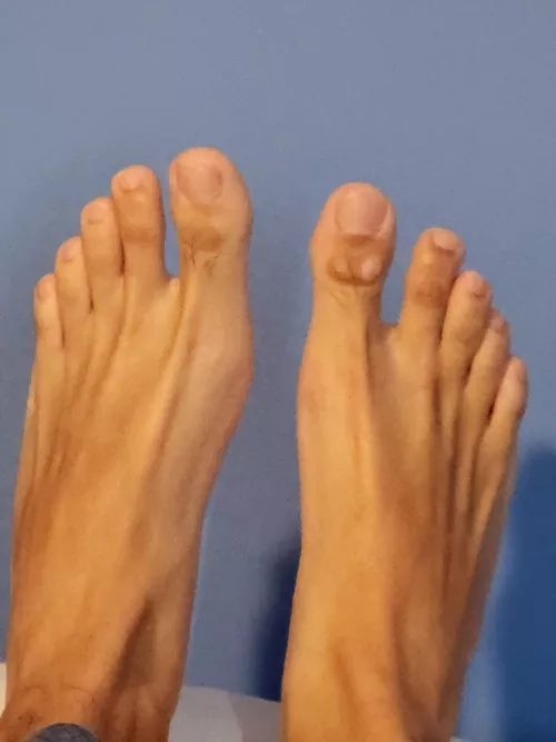 feet need a good tickle