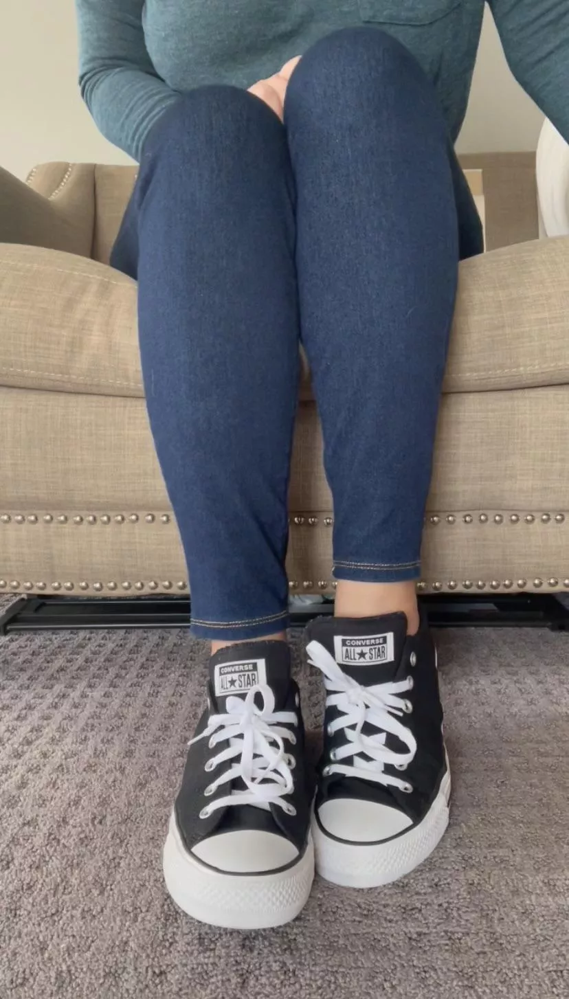 Got new chucks for Christmas, you like? 😍