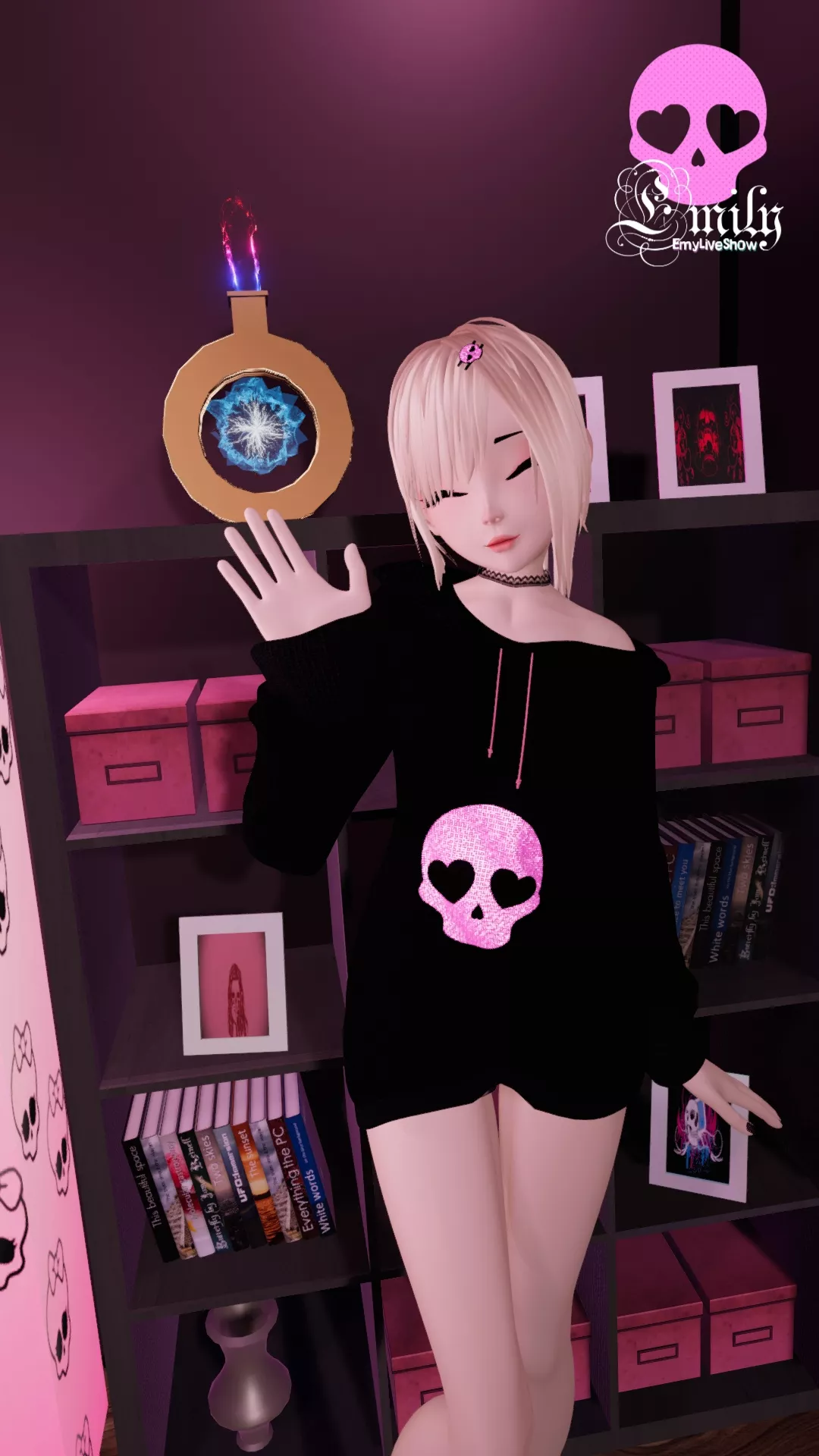 hey hey do you wanna know what i have on my shelves? https://chaturbate.com/emyliveshow