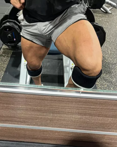 I could crush you with these Godly legs