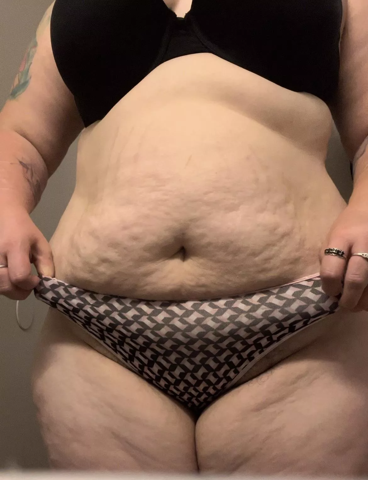 I see you looking 👀😈