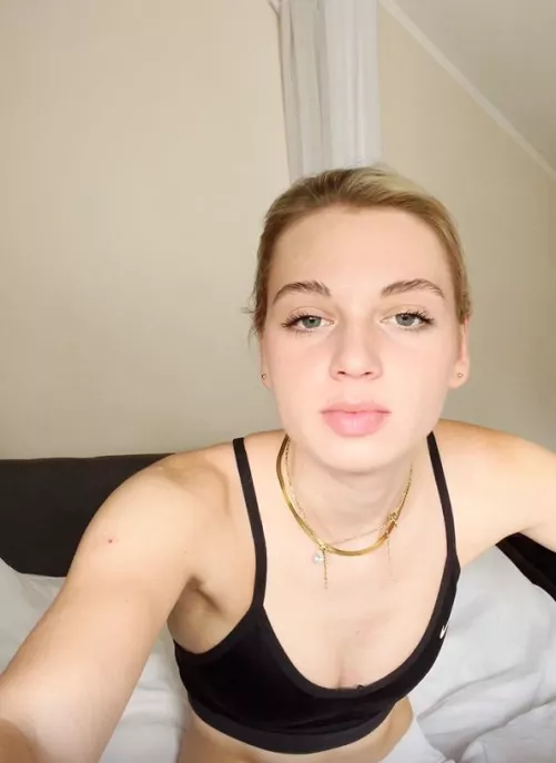 i wish i could be your new fantasy <3