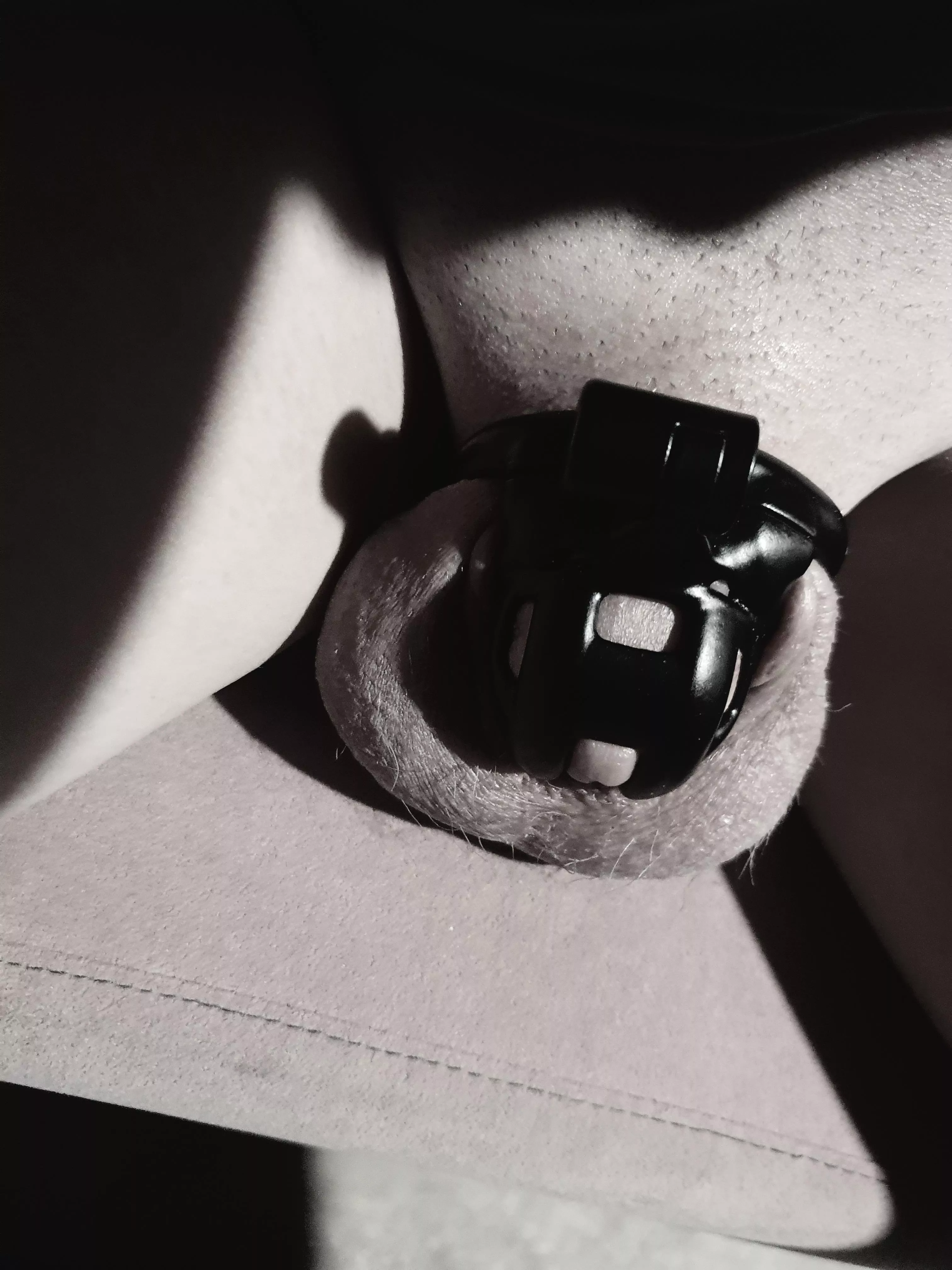 My mistress only let me penetrate her with my little penis only once in 2022 and I only lasted 3 pumps now she's toying with a pussy free 2023.