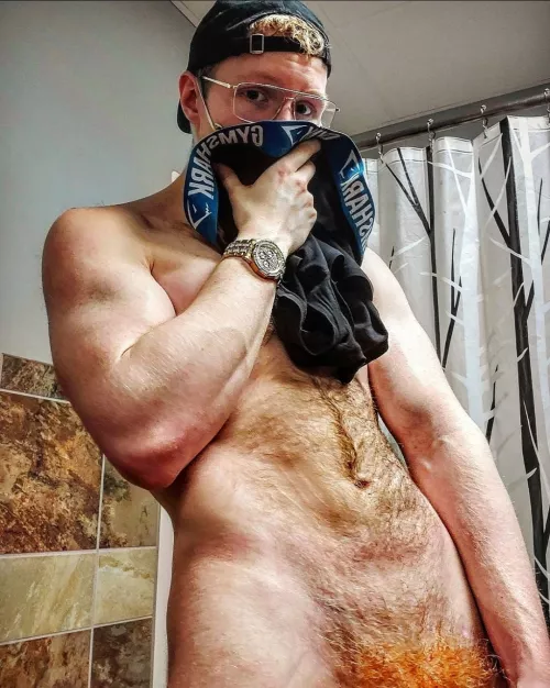 my musk after my workout turns me on so much 😈 [22]