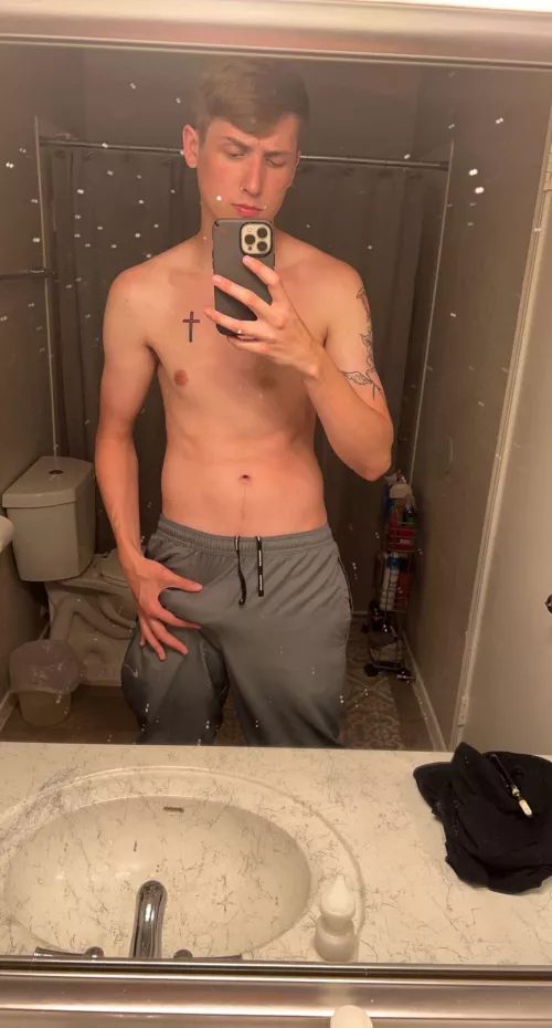 Newly single!! Been 7 years 😫