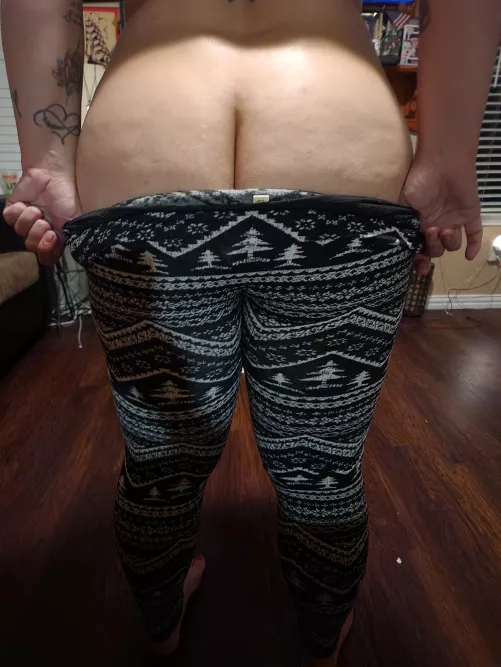 no panties today 🤪