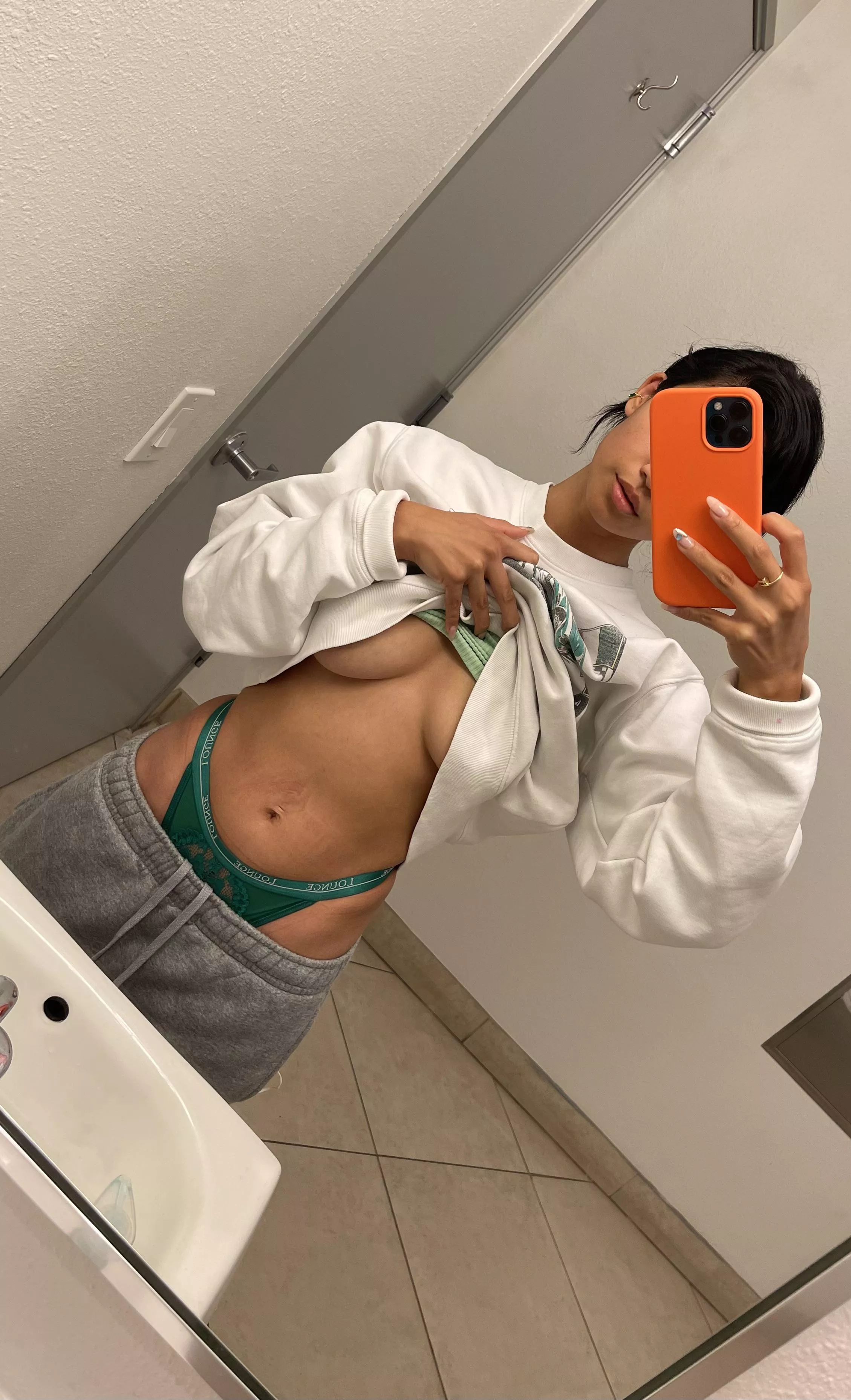 Not safe at work 😈