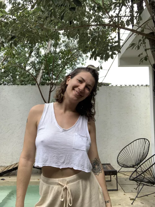 Post-swim selfie ✌🏼 [f]