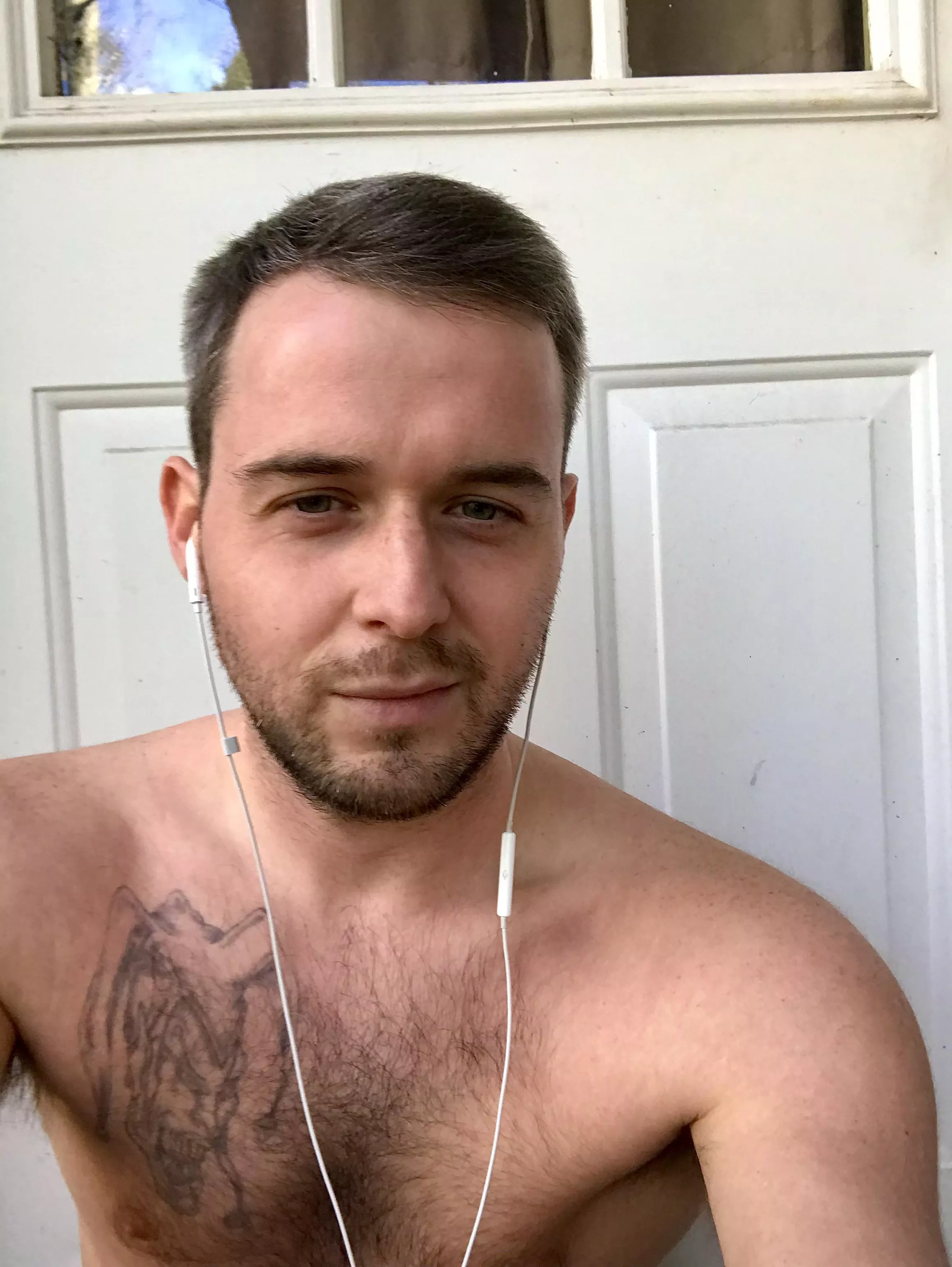 Sleepyhead Sunday eyes