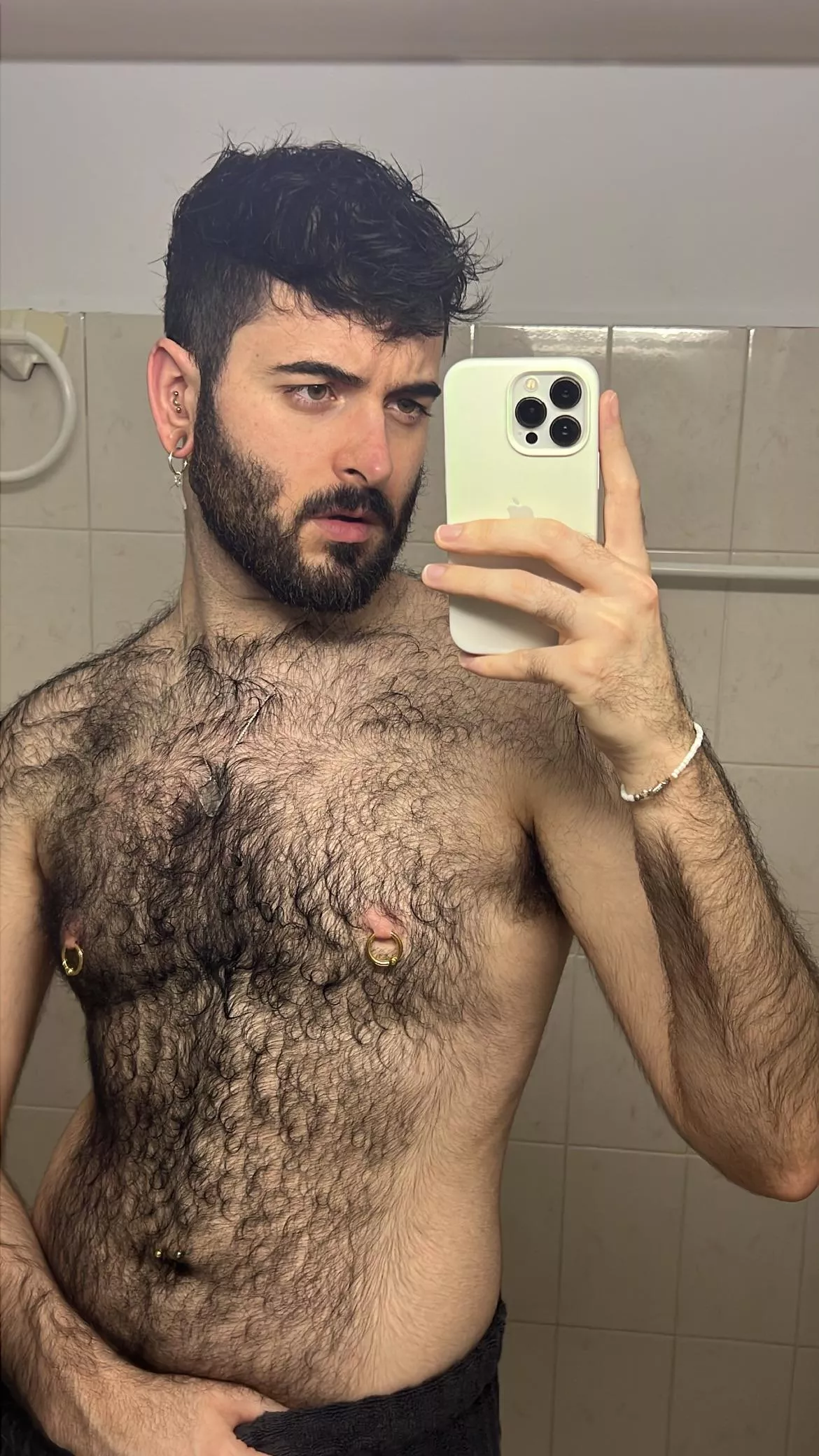 Someone please come play with my chest hair until I fall asleep😭