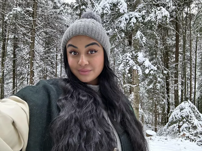 Sri Lankan x Chinese x Indonesian x Frosty ❄️