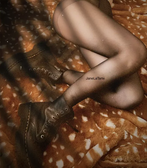 The bigger the boot, the badder the bitch