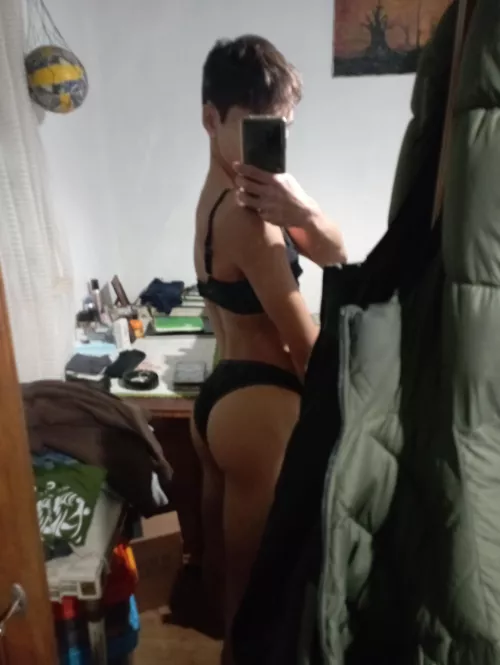 This bra make me feel so girly