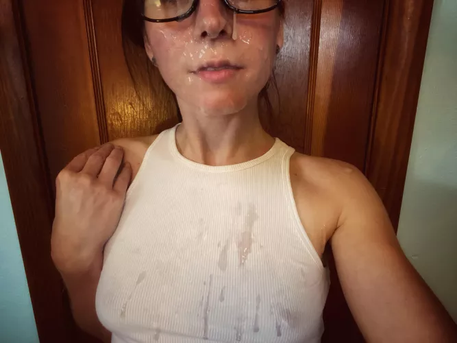 This shirt and face have seen a lot of cum 💦🤓 (f) OC