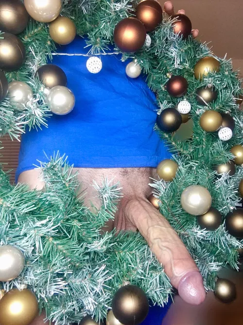 Whoops! Big White Cock slipped into the wrong hole again 😅🤭🎄