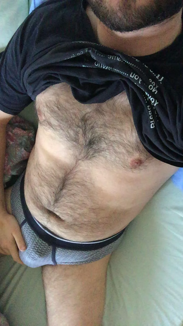 Woke up horny, need some help here!