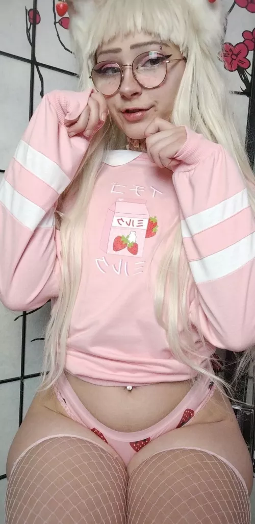 would you adopt this kitten?