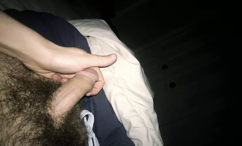 Yall like hairy cock?