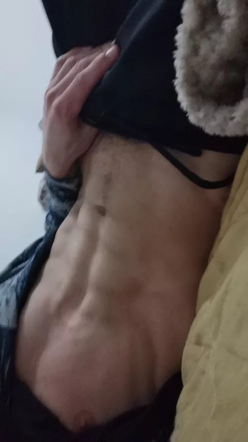 25 top France fit. Any smooth bottm undr24 here.sc algerino9272