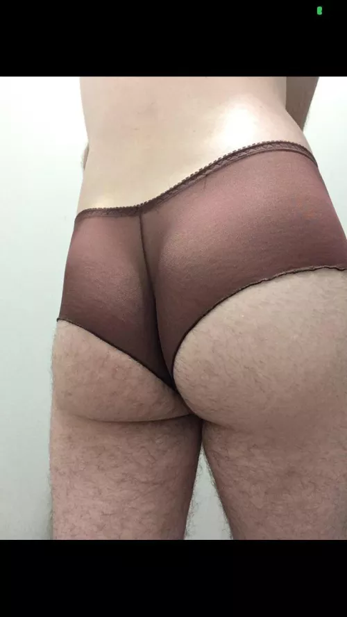(32) Wife’s panties at work get me so hard