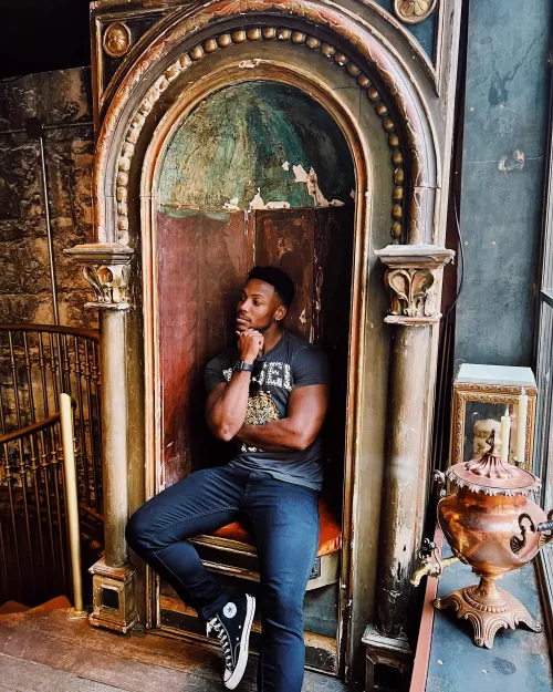 4 years sober as of December 15th 🌹