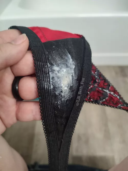 Absolutely filled to the brim, with only my cream! [OC]