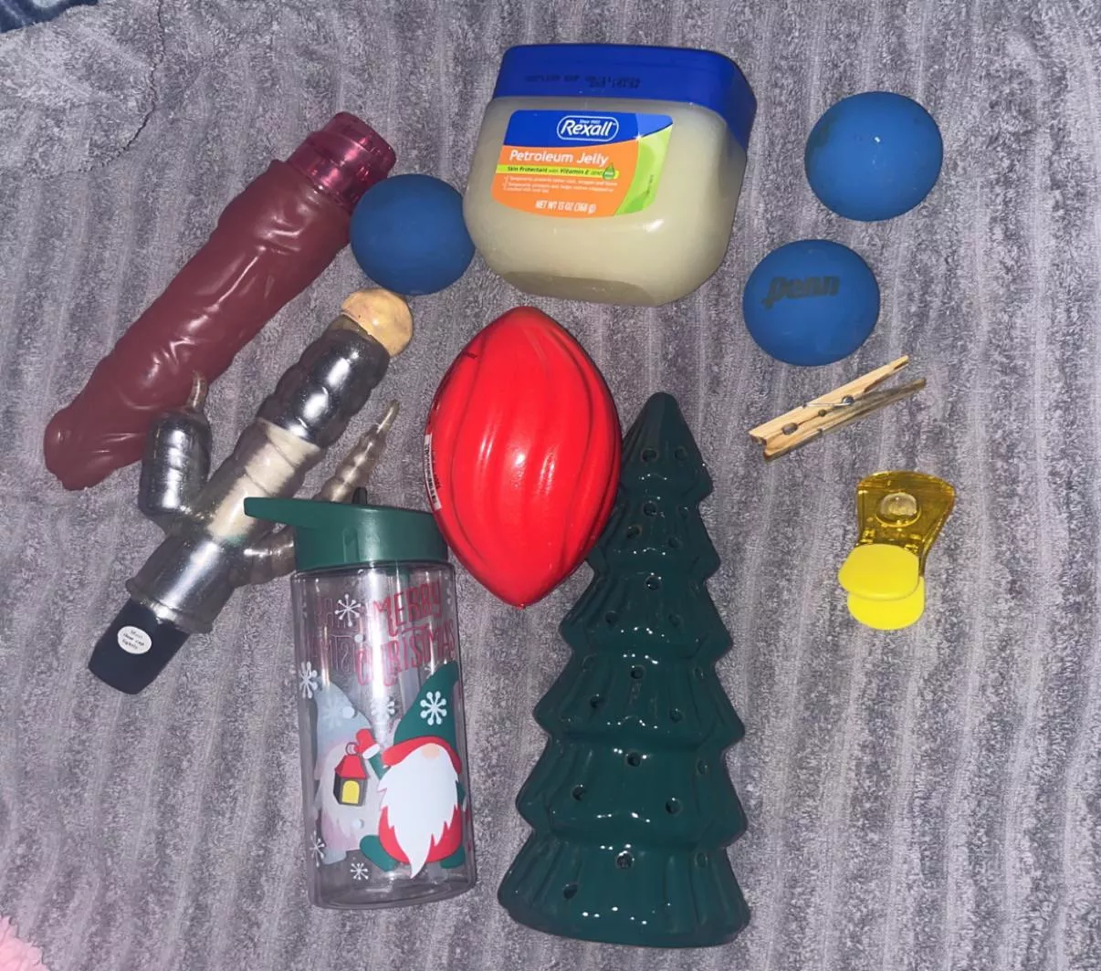 All this stuff to play with and no one to to tell me what to do 🥺