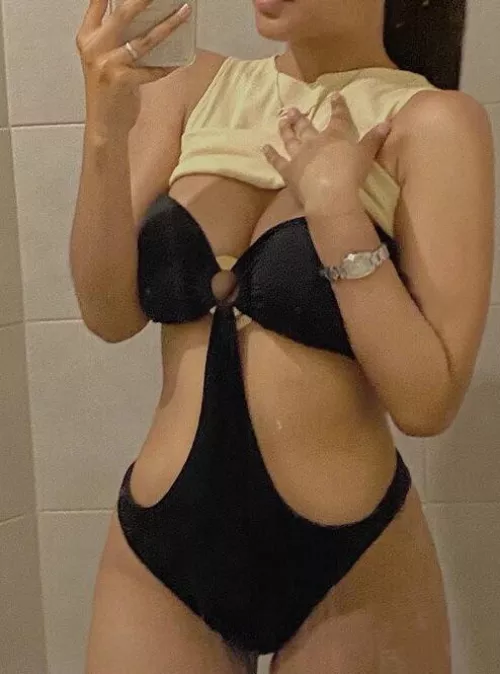 Can I be your next Latina gf?🥺💕