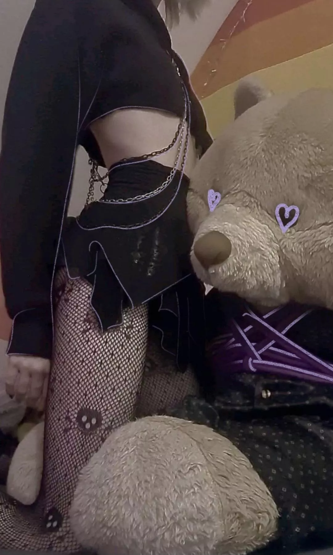 can you guess my favorite colors? :3