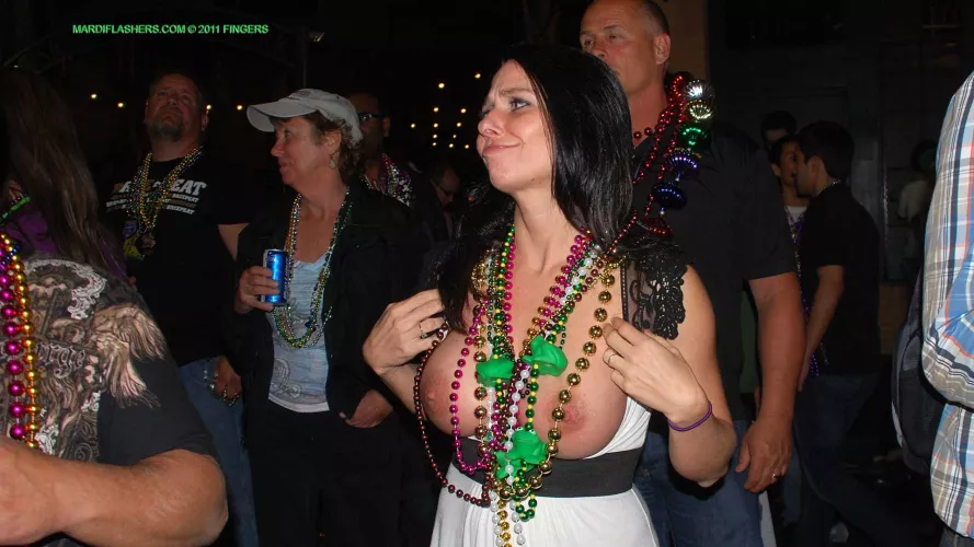 Candid Mardi Gras Mature Flashing