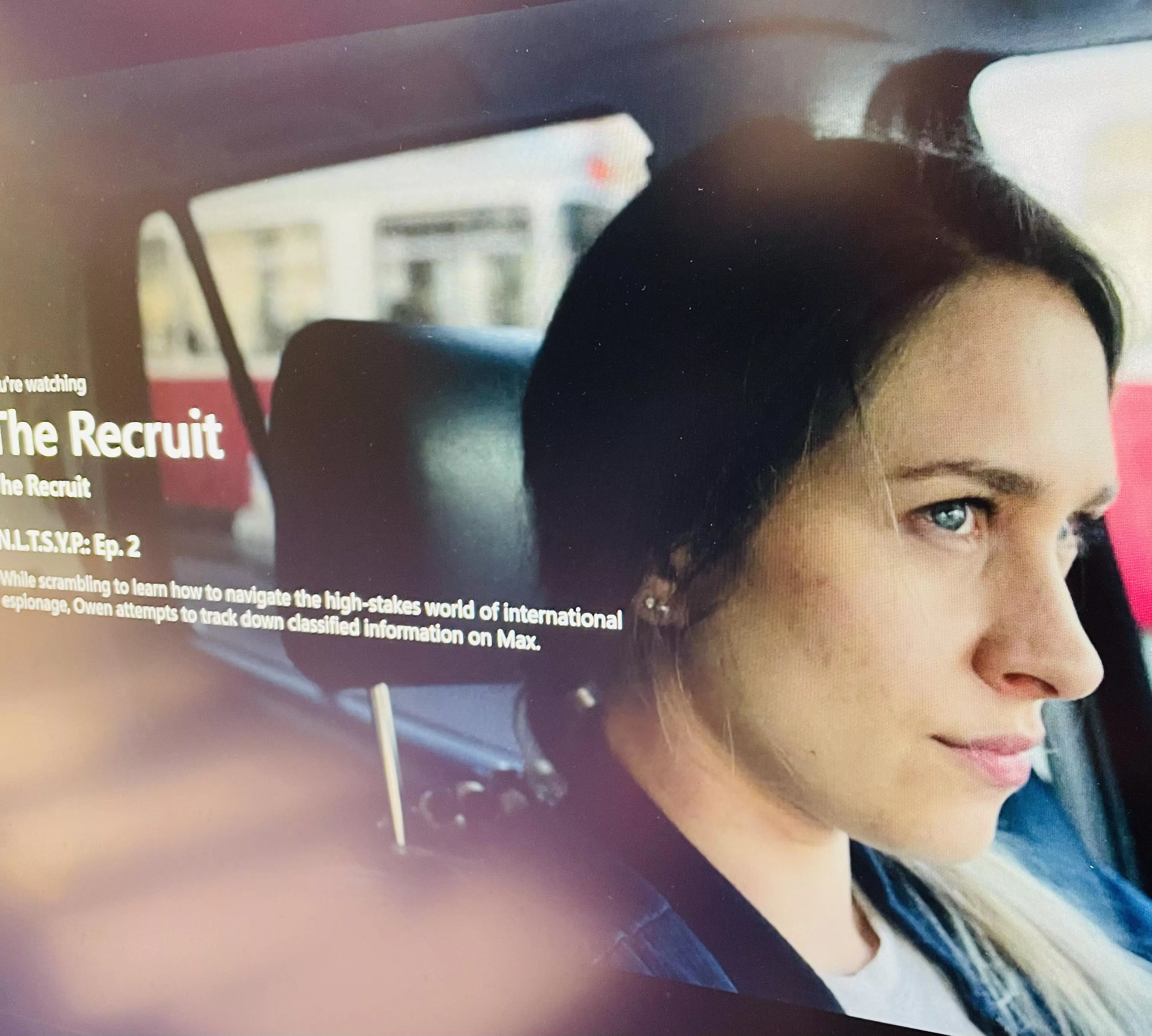 Did she get into acting?? The Recruit on Netflix S1, E2