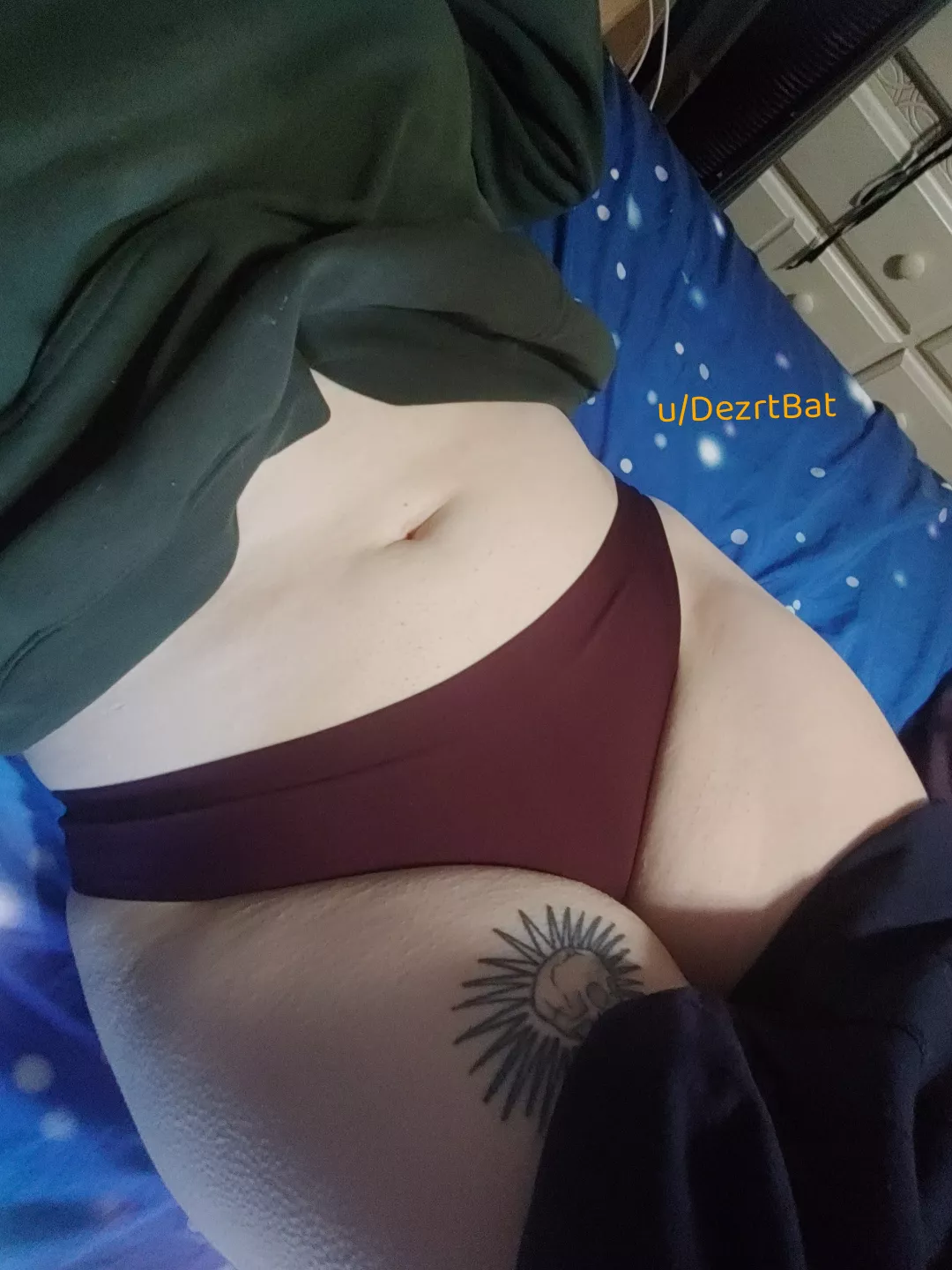 [F] Big thighs