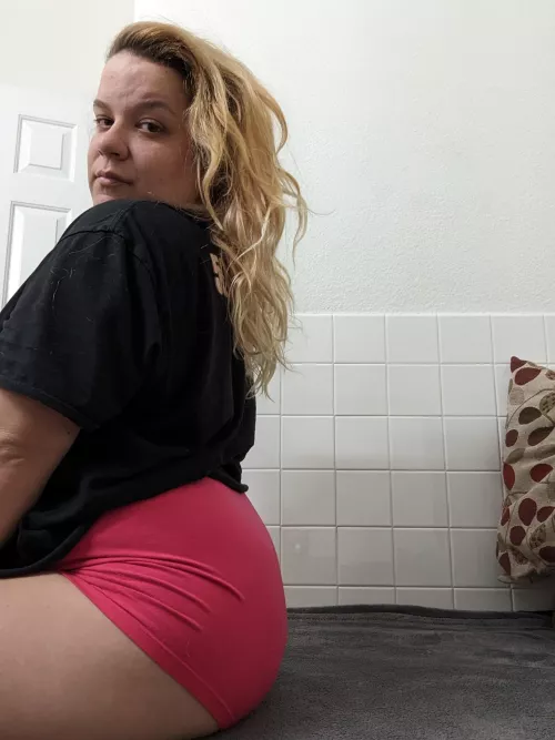 fat ass and boyshorts
