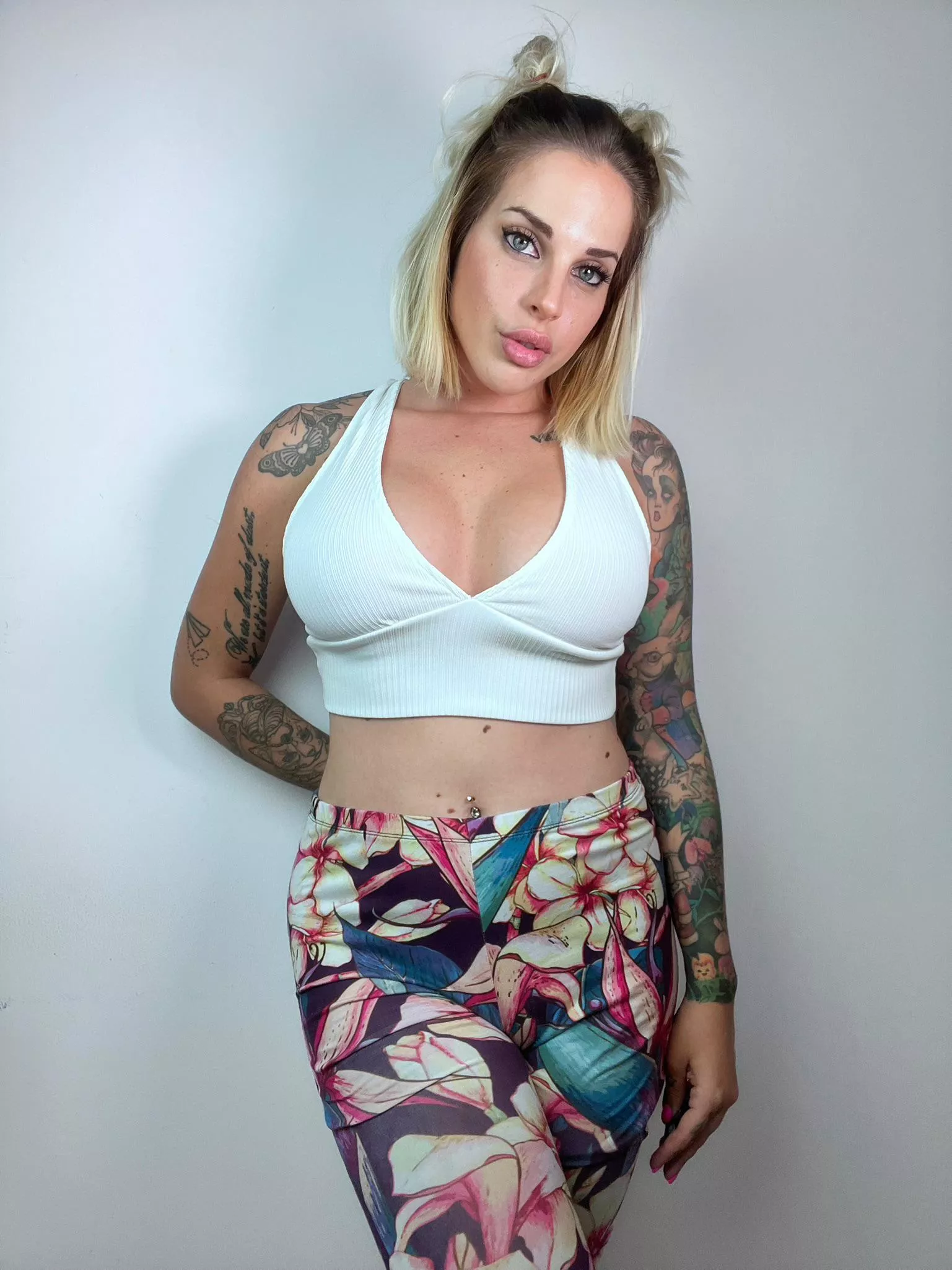 Feeling cute today (f) 🥰