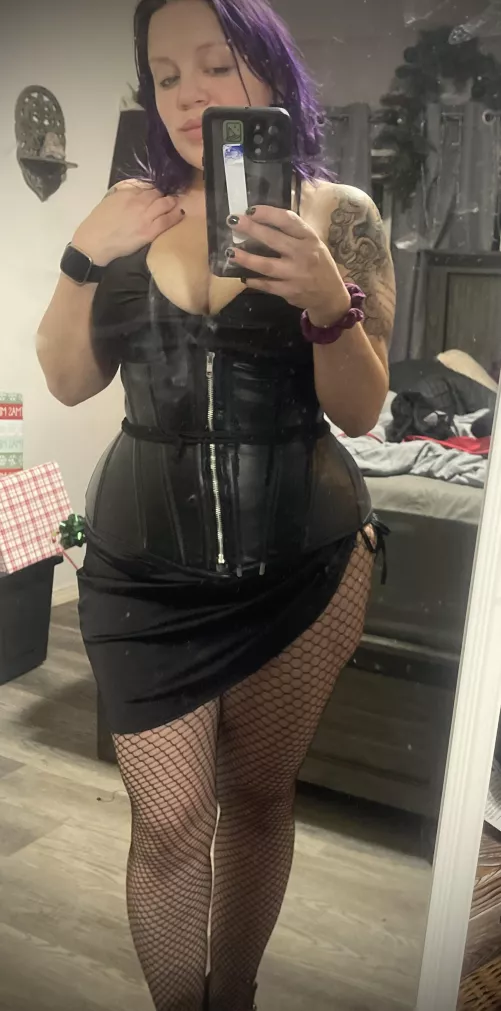 Fishnets make me wet