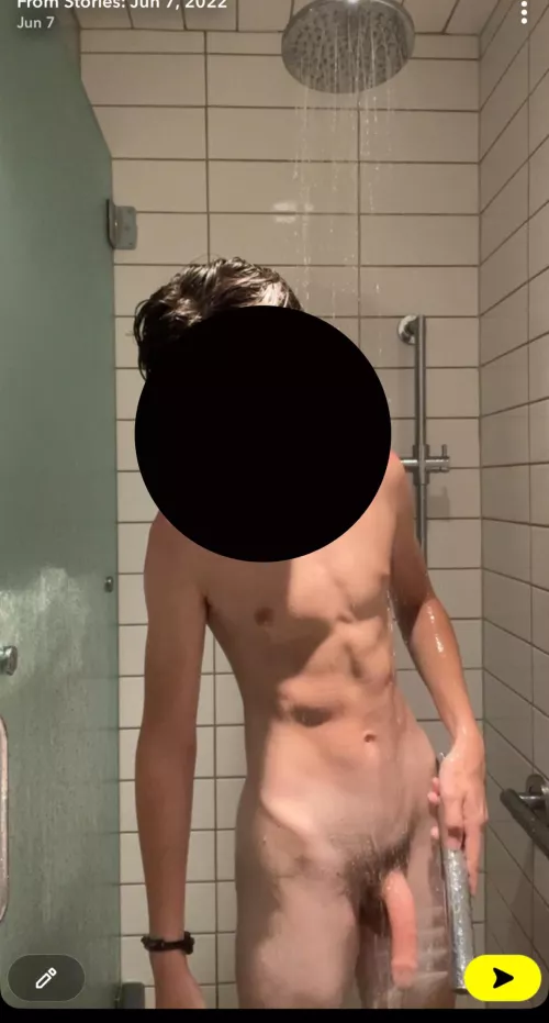 Good bros stay clean [20]