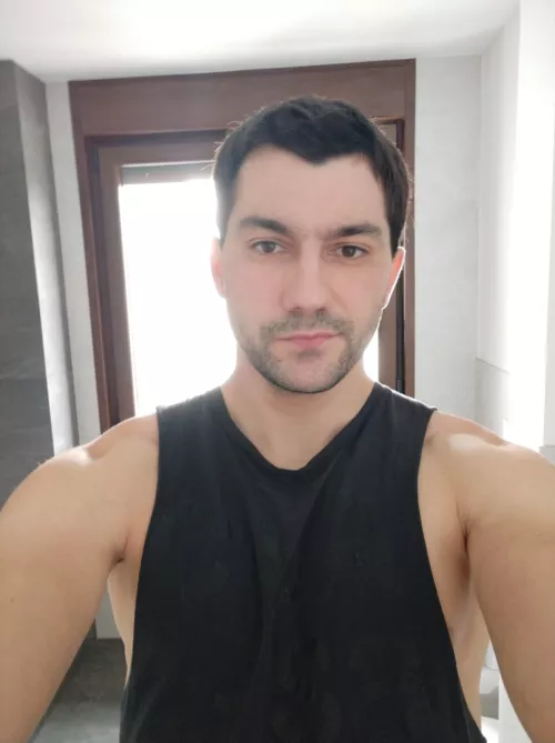 Good luck to all to face Monday. I'm gonna need some, hugs for you 🤗