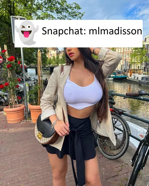 hello Daddy shall we have some fun tonight one more time 💓