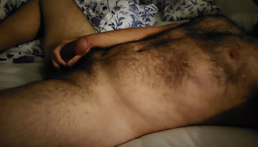 Husband is working. I'm in bed, horny. Someone wants to play?