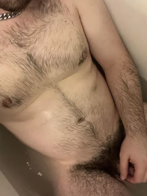 I love how my fur looks when wet