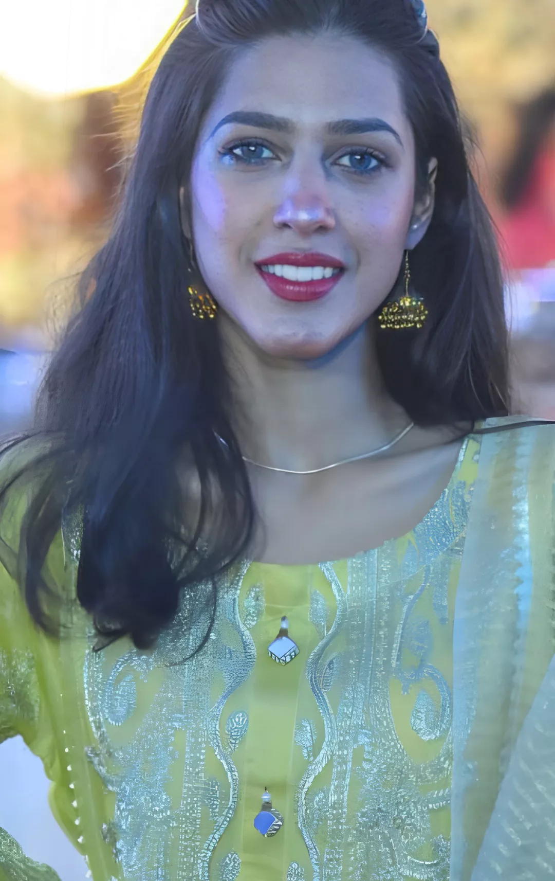 if lot of people degrade her i will share her nudes 💦