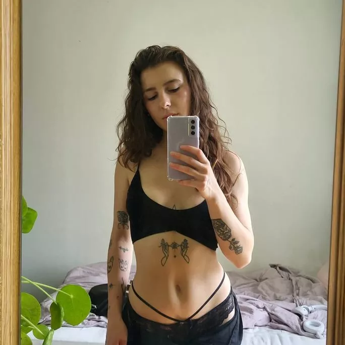 I'm horny, we should make out