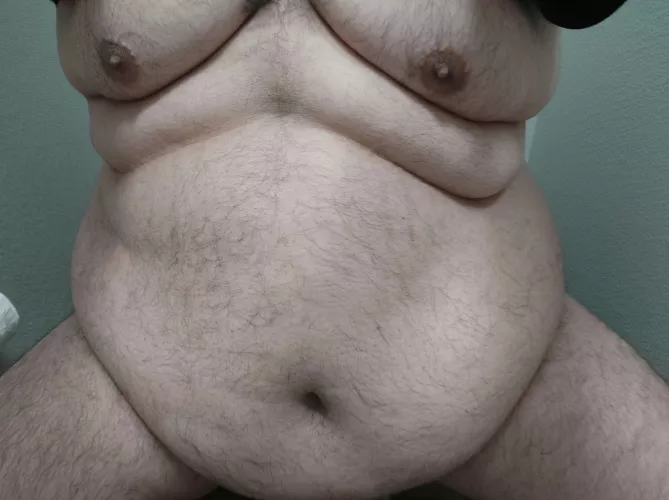 it's gonna be a horny night, DM me and tell me what you would do with me, no limits!