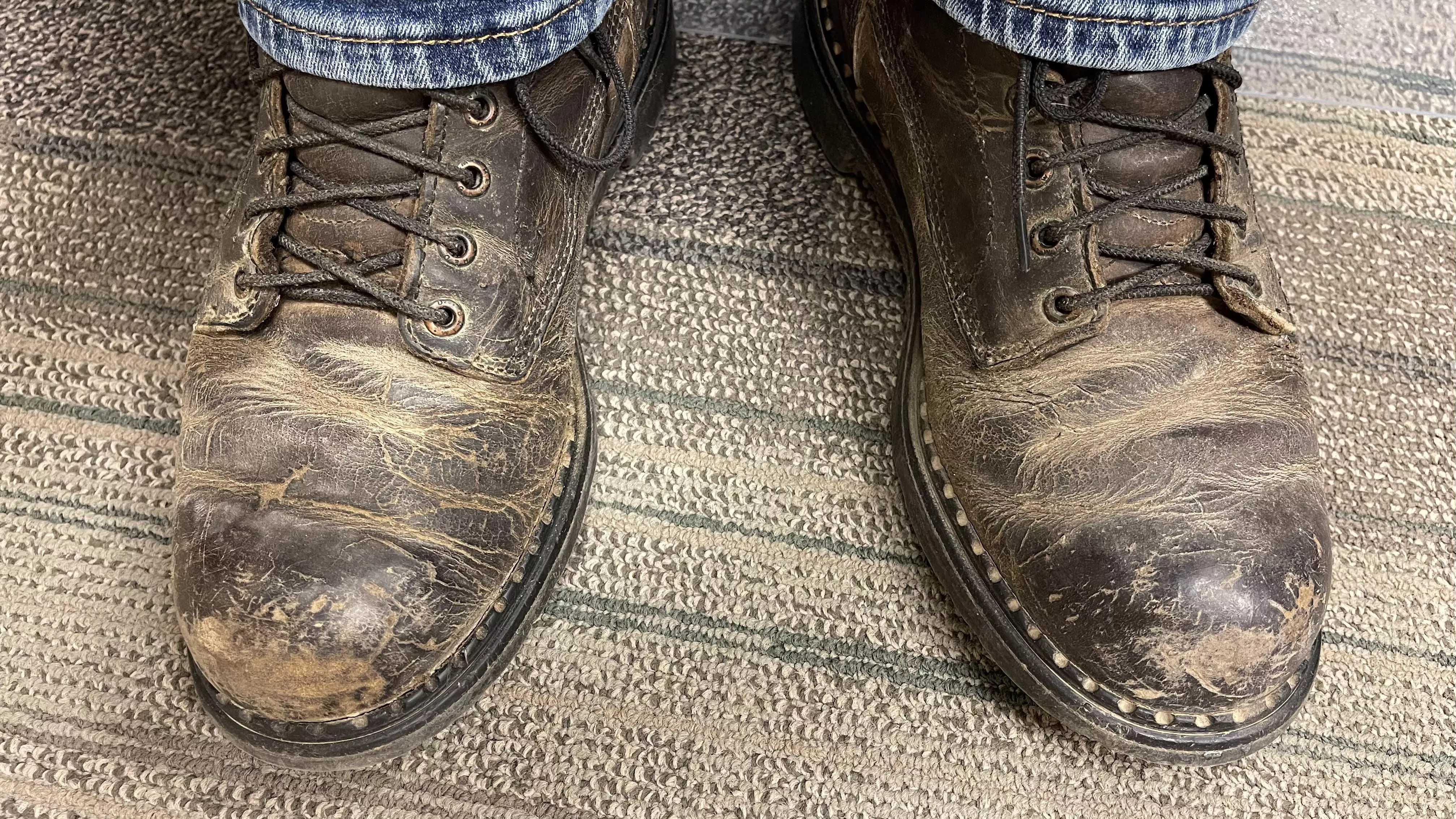 I’ve abused these redwings for years. Are they restorable?