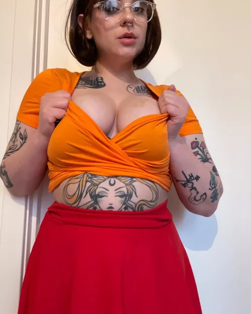 jinkies! ❤️🧡